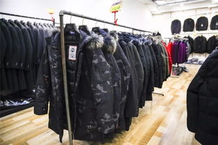 大興服裝工廠南遷 清倉(cāng)大促全場(chǎng)50元起
